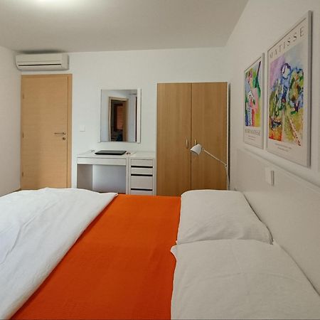 Apartments Kump 로비니 외부 사진